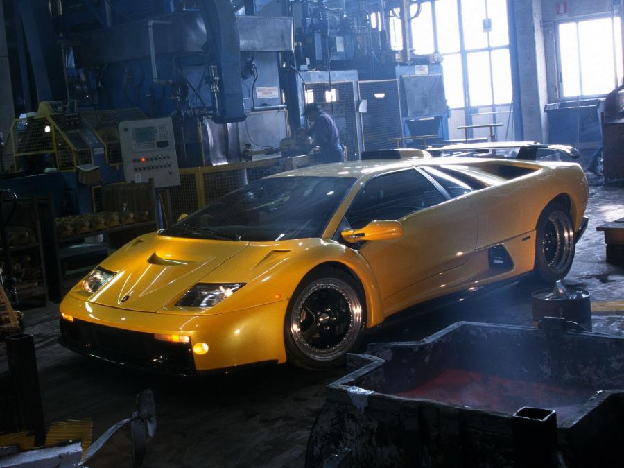  Lamborghini Diablo GT 1999 года  (фото 2 из 13)